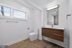 869 Corinthian Ave, Philadelphia, PA 19130 - Photo 19