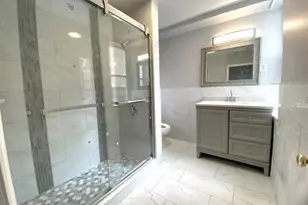 1618 Fitzwater St, Philadelphia, PA 19146 - Photo 9
