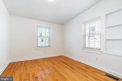 2340 E Letterly Street, Philadelphia, PA 19125 - Photo 15