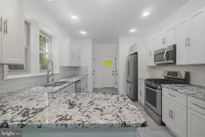 1029 S 51st Street, Philadelphia, PA 19143 - Photo 11