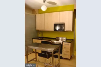 1324 Locust Street #1518, Philadelphia, PA 19107 - Photo 3