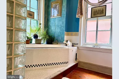 420 W Woodlawn Street, Philadelphia, PA 19144 - Photo 17