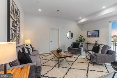 710 N 16th Street #305, Philadelphia, PA 19130 - Photo 3