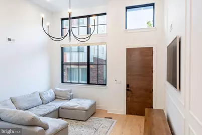 922 S Bonsall Street, Philadelphia, PA 19146 - Photo 3