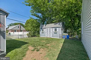 918 Griffith St, Philadelphia, PA 19111 - Photo 51