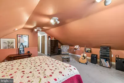 918 Griffith Street, Philadelphia, PA 19111 - Photo 39