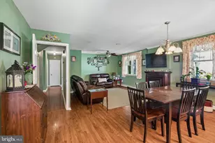 918 Griffith St, Philadelphia, PA 19111 - Photo 17