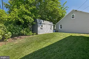 918 Griffith St, Philadelphia, PA 19111 - Photo 47