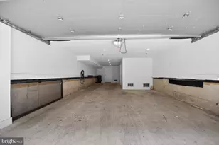 117 N 23rd St, Philadelphia, PA 19103 - Photo 31