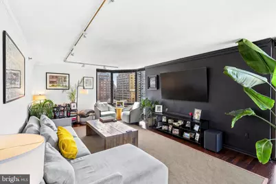 2018 Walnut Street #23E, Philadelphia, PA 19103 - Photo 5