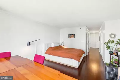 2018 Walnut Street #23F, Philadelphia, PA 19103 - Photo 9