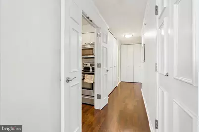 2018 Walnut Street #23F, Philadelphia, PA 19103 - Photo 13