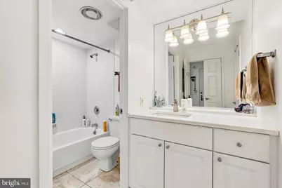 2018 Walnut Street #23F, Philadelphia, PA 19103 - Photo 11