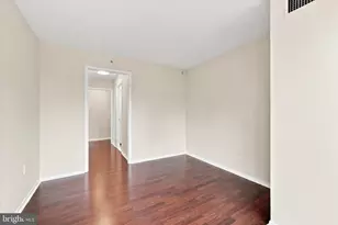 2018 Walnut St, Philadelphia, PA 19103 - Photo 15