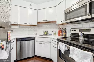 2018 Walnut St, Philadelphia, PA 19103 - Photo 27