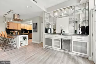 306 Cherry St, Philadelphia, PA 19106 - Photo 13