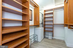 306 Cherry St, Philadelphia, PA 19106 - Photo 15