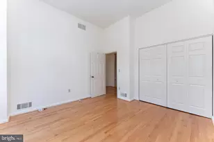2020 Walnut St, Philadelphia, PA 19103 - Photo 15