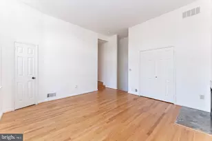 2020 Walnut St, Philadelphia, PA 19103 - Photo 11