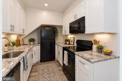 2032 Walnut Street, Philadelphia, PA 19103 - Photo 5