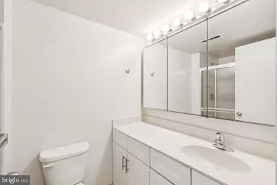 2020 Walnut Street #21B, Philadelphia, PA 19103 - Photo 17