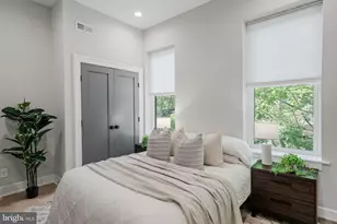 909 S 25th St, Philadelphia, PA 19146 - Photo 5