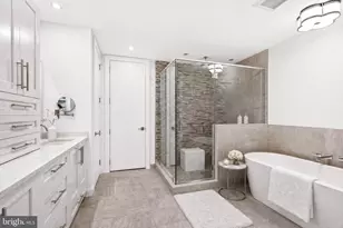 218 S 3rd St, Philadelphia, PA 19106 - Photo 25
