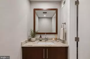 218 S 3rd St, Philadelphia, PA 19106 - Photo 33