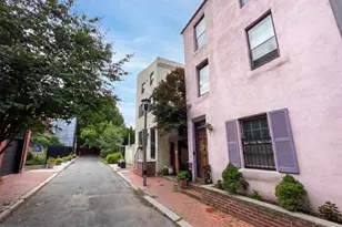 1136 Waverly St, Philadelphia, PA 19147 - Photo 3