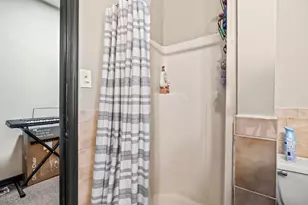 4127 Woodland Ave, Philadelphia, PA 19104 - Photo 17