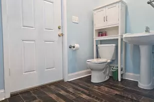 424 Fanshawe St, Philadelphia, PA 19111 - Photo 25