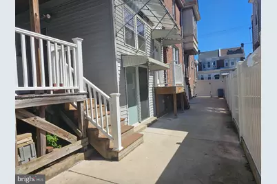 424 Fanshawe Street, Philadelphia, PA 19111 - Photo 3