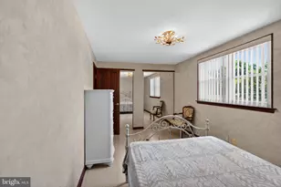 327 Nandina St, Philadelphia, PA 19116 - Photo 19