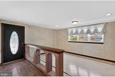 327 Nandina Street, Philadelphia, PA 19116 - Photo 3