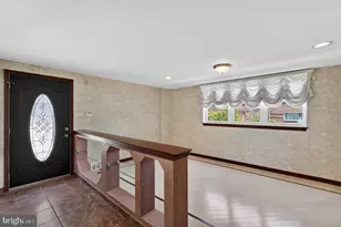 327 Nandina St, Philadelphia, PA 19116 - Photo 3