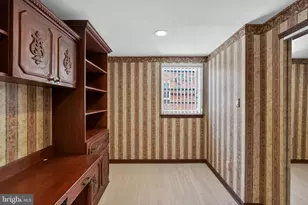 327 Nandina St, Philadelphia, PA 19116 - Photo 15