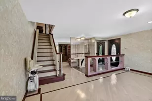 327 Nandina St, Philadelphia, PA 19116 - Photo 7