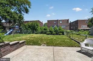 327 Nandina St, Philadelphia, PA 19116 - Photo 31