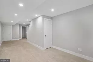 2209 Cross St, Philadelphia, PA 19146 - Photo 13