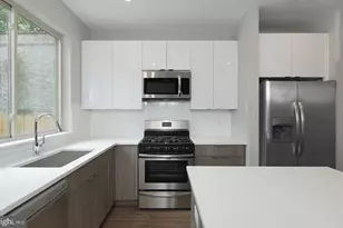 2209 Cross St, Philadelphia, PA 19146 - Photo 11