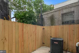 2209 Cross St, Philadelphia, PA 19146 - Photo 37