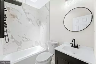 2442 Duncan St, Philadelphia, PA 19124 - Photo 15