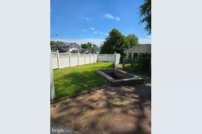 222 Borbeck Avenue, Philadelphia, PA 19111 - Photo 5