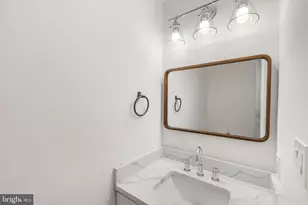 1614 Latona St, Philadelphia, PA 19146 - Photo 9