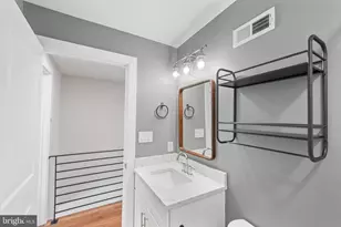 1614 Latona St, Philadelphia, PA 19146 - Photo 17