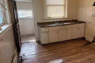 4924 N 8th St, Philadelphia, PA 19120 - Photo 5