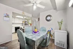 2537 Shelmire Ave, Philadelphia, PA 19152 - Photo 15