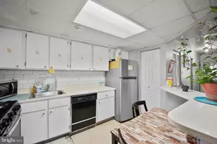 2537 Shelmire Ave, Philadelphia, PA 19152 - Photo 19