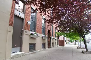 213 Christian St, Philadelphia, PA 19147 - Photo 15