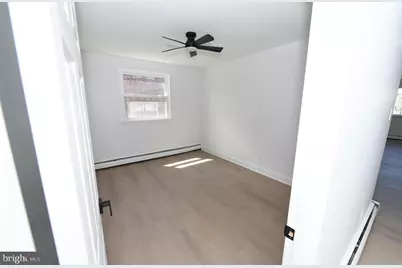 599 Adams Avenue, Philadelphia, PA 19120 - Photo 11